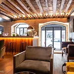 Dare Lisbon House