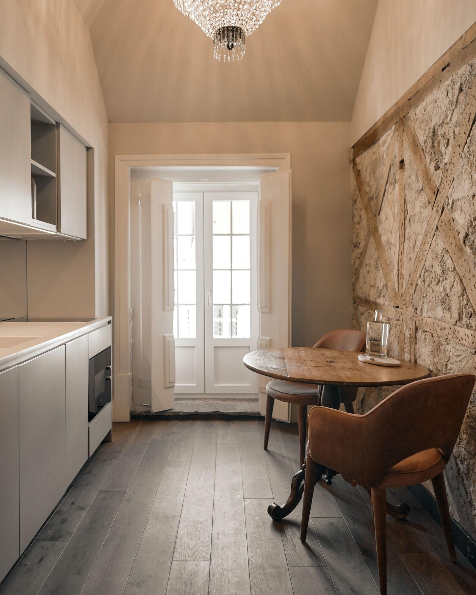 Dare House 3*