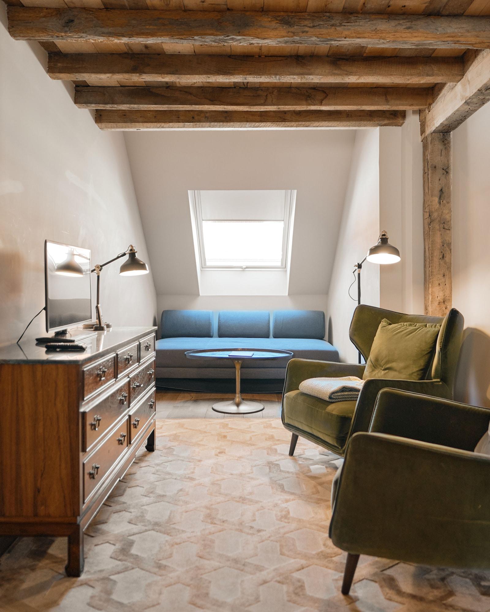 Dare House 3*