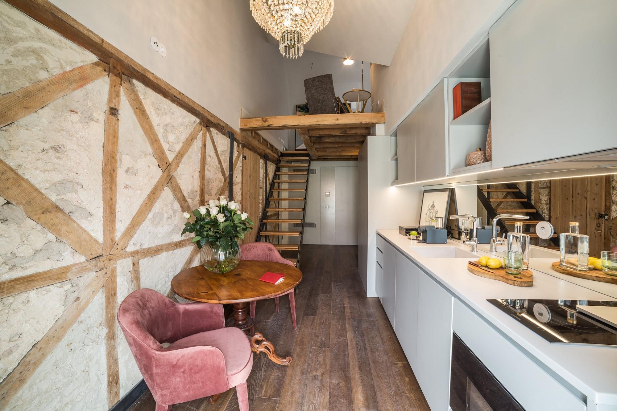 Hotel Dare House